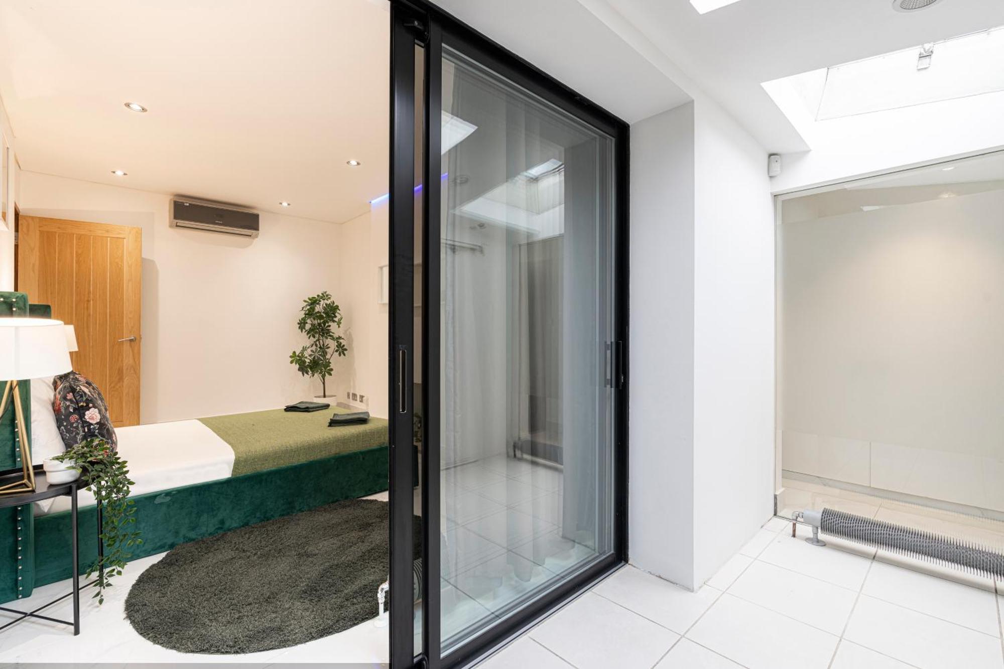 Stay At Kensington And Knightsbridge London Exterior photo